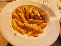 -火车头法国西餐厅