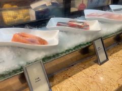 -大中华希尔顿酒店-念自助餐·嗨啤·小龙虾