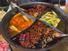 -白乐天毛肚火锅馆(南滨路店)
