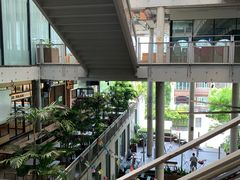 -ROAST coffee & eatery