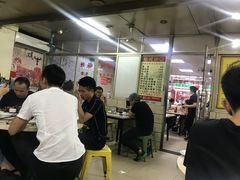 -华威达牛庄(黄埔大道西店)