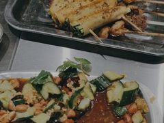 -马路牙子烧烤音乐酒馆(望京店)