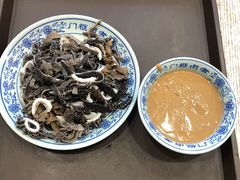老北京爆肚-门框胡同百年卤煮(新街口店)