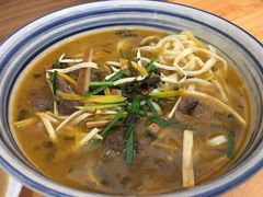 精选酸菜牛腱子面-陈八两面家(华孚写字楼店)