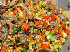 土家锅气爆鸡杂-吃饭皇帝大土家民族菜(正大广场店)