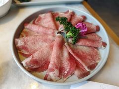 雪花牛舌-煲宫猪肚鸡(晶品店)