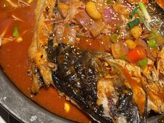 -鸣记脆皮烤鱼·海鲜烤鱼(三八广场店)