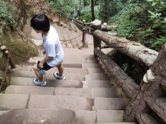 -綦江古剑山