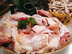 -洪氏嗨捞·猪肚鸡火锅(阳光天地店)