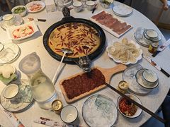 -巴蜀尚品鲜货火锅(邛崃店)