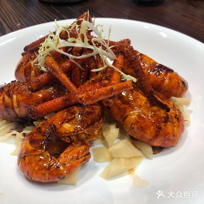 猪肉婆私房菜(华侨城店)干煎美极罗氏虾图片