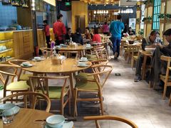 大堂-伊喜饺子·烤鸭(五道口学院路店)