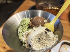-汉江山料理级自助烤肉黑金冠(周口好吃城店)