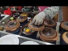 -容里煲仔饭(利丰北路店)