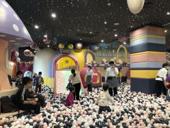 -MELAND CLUB亲子乐园·派对·餐厅(北京芳圆里ID MALL店)
