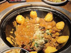 -万里闯关东铁锅炖菜馆(高新旗舰店)