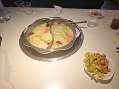-佰人王串串香火锅(洋珠巷店)