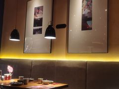 大堂-青年公社烤鸭(滨湖银泰店)