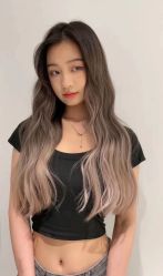 -TOP HAIR SALON