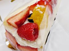 草莓椰蓉蛋糕-麦田工坊(月湖店)