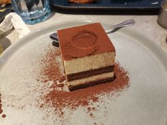 -必胜客(上海新南方商城PH店)