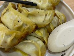 蒋家桥招牌锅贴-蒋家桥饺面店(东关街店)