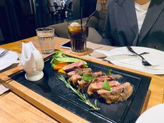 -MOMENT湖景餐厅(解放路店)
