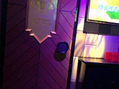 -萧邦音乐会所KTV(向西店)