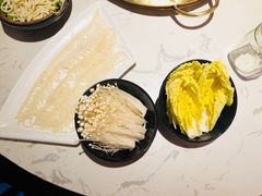 -哥老官重庆美蛙鱼头(宝山龙湖店)