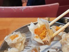 蛋黄鲜肉烧麦-真真鲜馄饨店(启蒙路店)