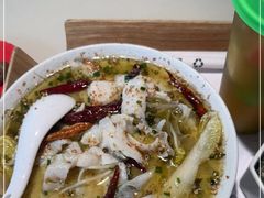 -渔语鱼酸菜鱼新川菜(来福士店)