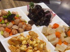 -叁宝烤肉• 西安烧烤 领跑品牌(中海城店)