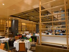 大堂-稻香酒家·34年老字号·港式粤菜(汉街店)
