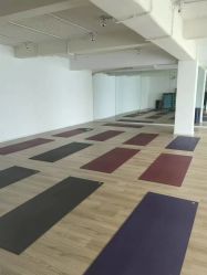 -无界瑜伽普拉提