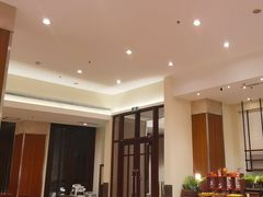 -亚龙湾希尔顿自助餐厅·海鲜·烧烤·沙滩BBQ·现场乐队