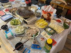 -玩坞轰趴馆·户外团建聚会主题生日派对馆(世豪广场店)