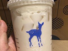 蝶恋花.栀子轻乳茶-瑞幸咖啡(绵阳茂业百货店)