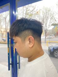 -大人物·男士理发馆