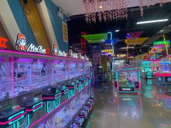 -直通车欢聚中心(崇州万达店)