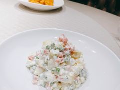 -品悦酒店(三林古镇店)