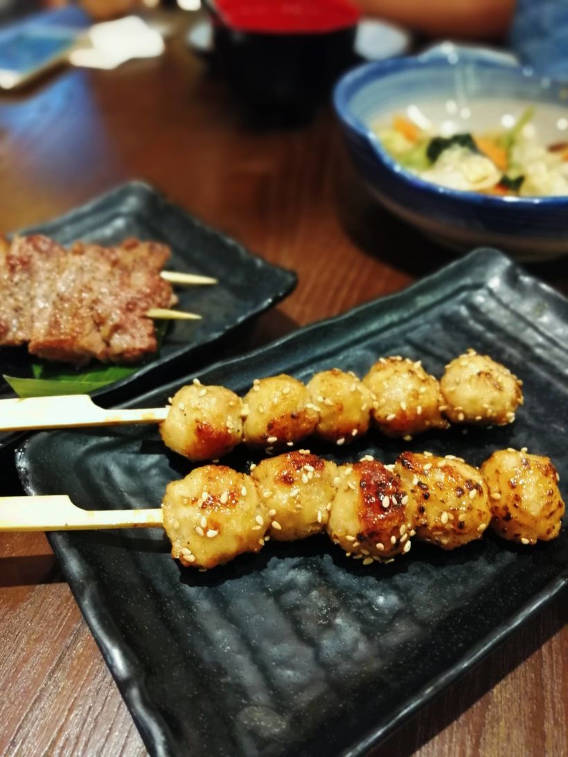 日料里的串串*^鸡肉丸子^*烤青椒