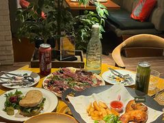 -JINNS锦时 steak&pizza(浸信会礼拜堂旧址店)