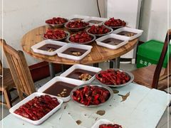 -小李子油焖大虾向阳总店