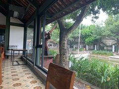 -喜洲吧·江畔老船厂·庭院餐厅(喜临院店)