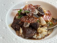 慢炖安格斯牛肉配意式烩饭-福楼法餐厅FLO