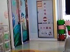 -极橙儿童齿科矫正中心(奥城店)