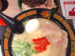 -一兰拉面(新宿中央东口店)