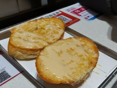 奶油脆猪仔包-潮庭港式茶餐厅·熊仔奶茶(同济广场店)