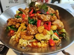 麻辣香锅美牛蛙-渔语鱼新川菜Bistro(万象天地店)