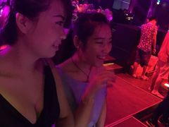 -HiIbiza酒吧